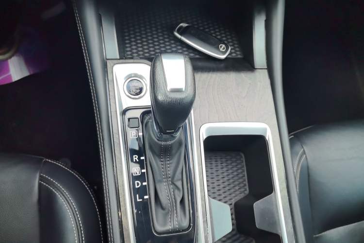 Used Nissan Teana 2022 2.0L XL-TLS Enjoyment Edition Gear Lever