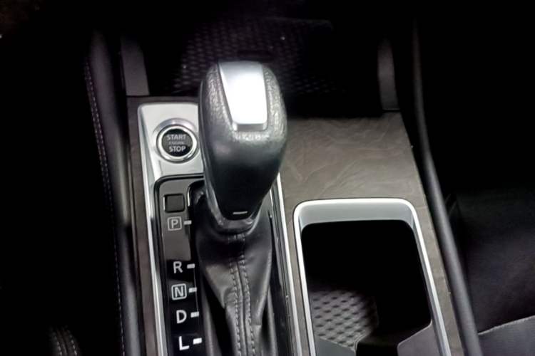 Used Nissan Teana 2022 2.0L XL-TLS Enjoyment Edition Gear Lever