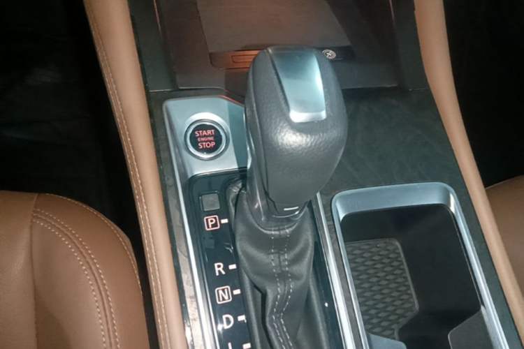 Used Nissan Teana 2022 2.0L XL-TLS Enjoyment Edition Gear Lever