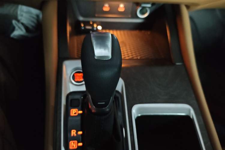 Used Nissan Teana 2022 2.0L XL-TLS Enjoyment Edition Gear Lever