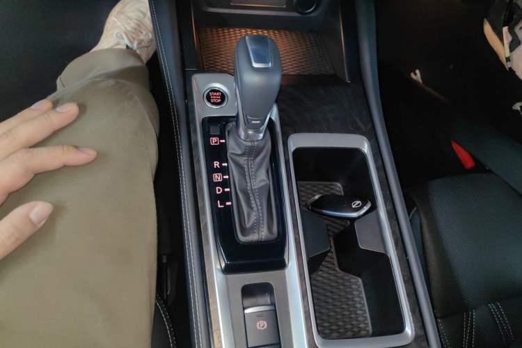 Used Nissan Teana 2022 2.0L XL-TLS Enjoyment Edition Gear Lever