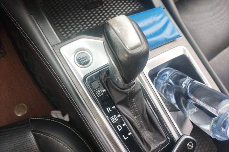 Used Nissan Teana 2022 2.0L XL-Upr Enjoyment Edition Gear Lever