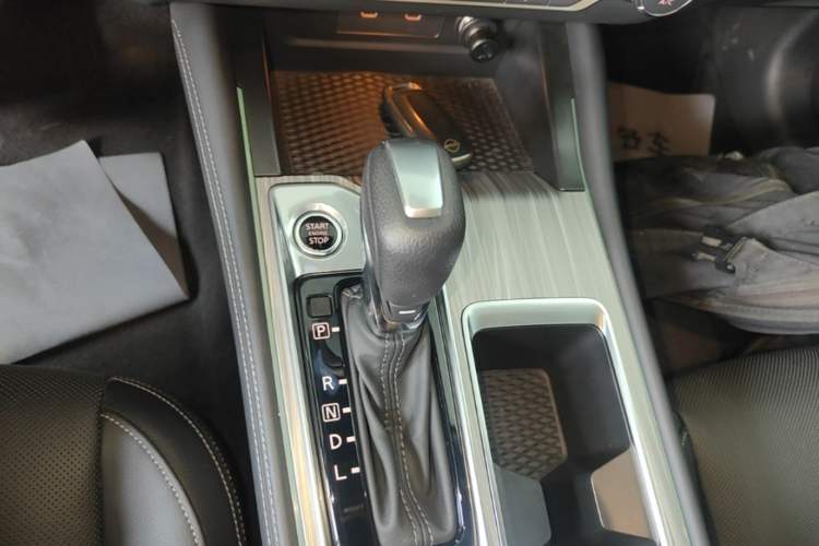 Used Nissan Teana 2022 2.0T XL Enjoyment Edition Gear Lever