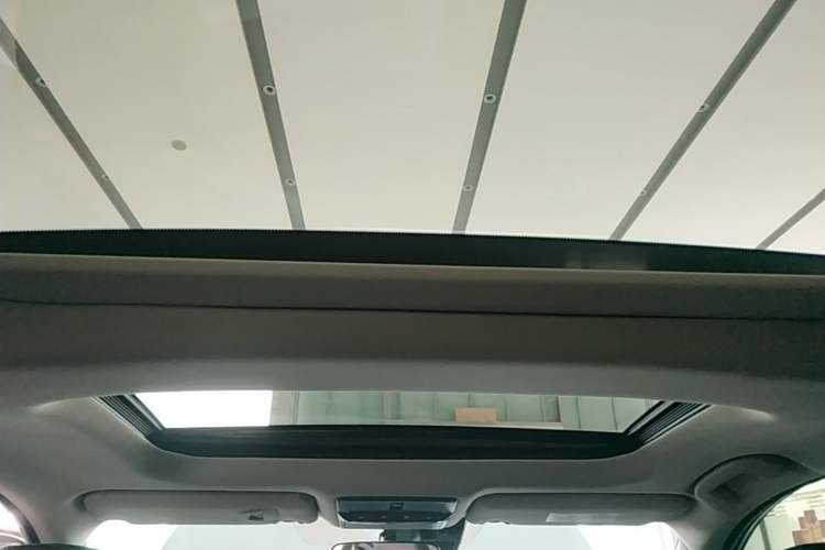 Used Nissan Teana 2022 2.0L XL-TLS Enjoyment Edition Headliner