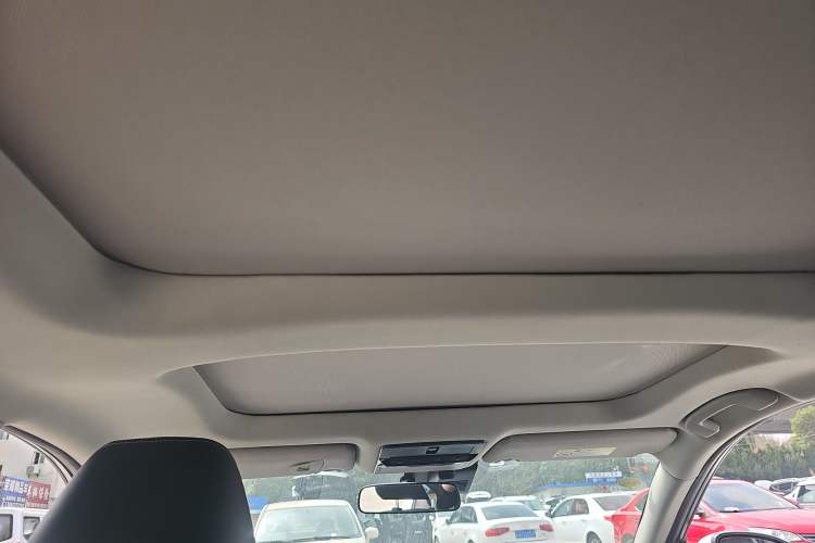 Used Nissan Teana 2022 2.0L XL-TLS Enjoyment Edition Headliner