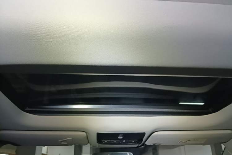 Used Nissan Teana 2022 2.0L XL-Upr Enjoyment Edition Headliner