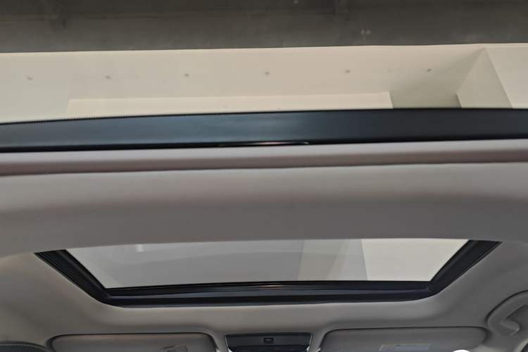 Used Nissan Teana 2022 2.0L XL-TLS Enjoyment Edition Headliner