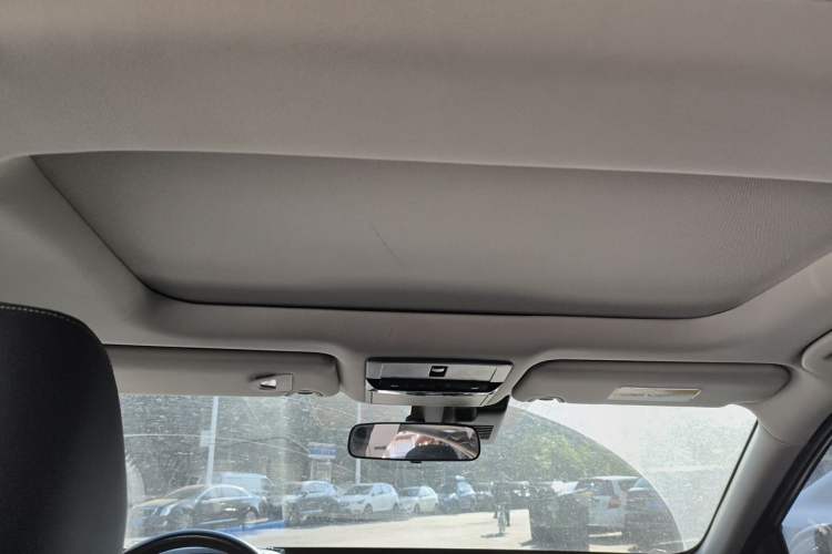 Used Nissan Teana 2022 2.0L XL-TLS Enjoyment Edition Headliner