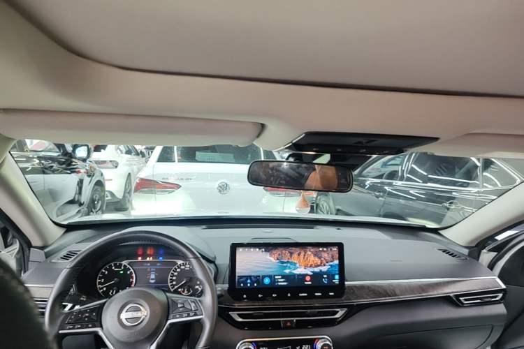 Used Nissan Teana 2022 2.0L XL-TLS Enjoyment Edition Headliner