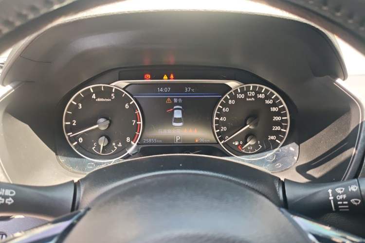 Used Nissan Teana 2022 2.0L XL-Upr Enjoyment Edition Instrument Cluster