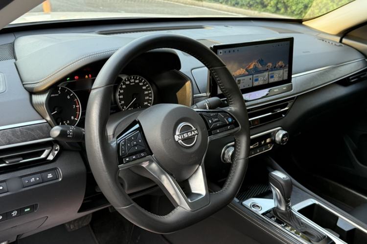 Used Nissan Teana 2022 2.0L XL-Upr Enjoyment Edition Interior 1