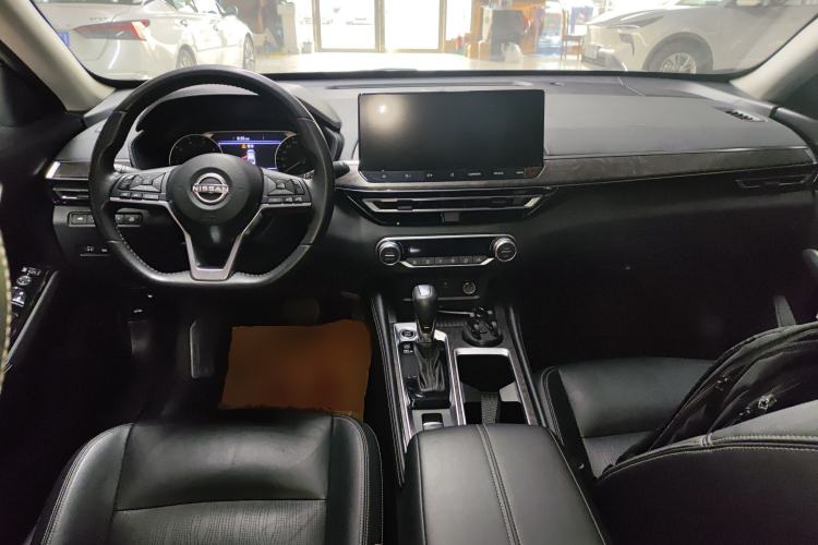 Used Nissan Teana 2022 2.0L XL-TLS Enjoyment Edition Interior 2