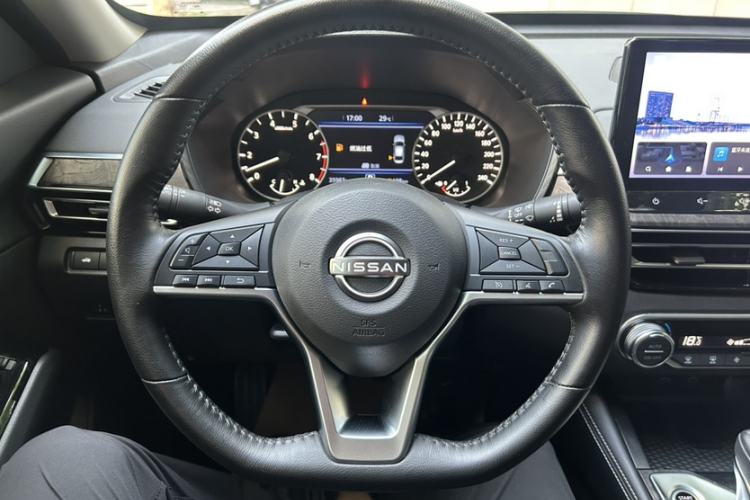 Used Nissan Teana 2022 2.0L XL-TLS Enjoyment Edition Interior 2