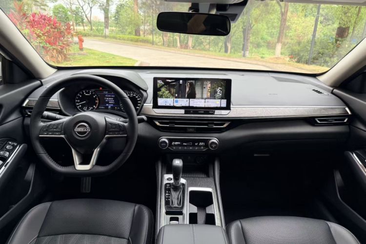 Used Nissan Teana 2022 2.0L XL-TLS Enjoyment Edition Interior 2