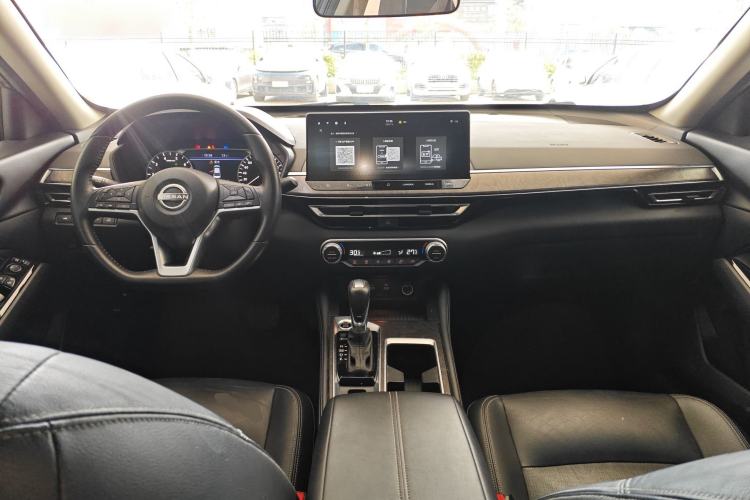 Used Nissan Teana 2022 2.0L XL-TLS Enjoyment Edition Interior 2