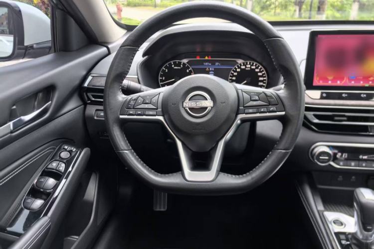 Used Nissan Teana 2022 2.0L XL-TLS Enjoyment Edition Interior 2