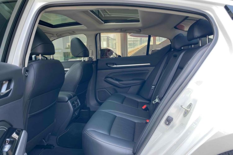 Used Nissan Teana 2022 2.0L XL-TLS Enjoyment Edition Interior 3