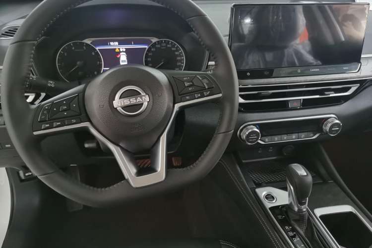 Used Nissan Teana 2022 2.0L XL-TLS Enjoyment Edition Interior 3