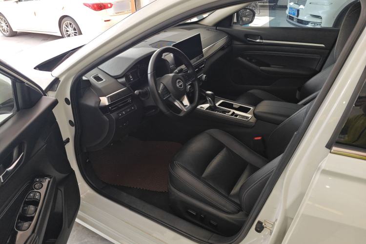 Used Nissan Teana 2022 2.0L XL-TLS Enjoyment Edition Interior 3