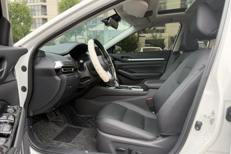 Used Nissan Teana 2022 2.0L XL-TLS Enjoyment Edition Interior 3