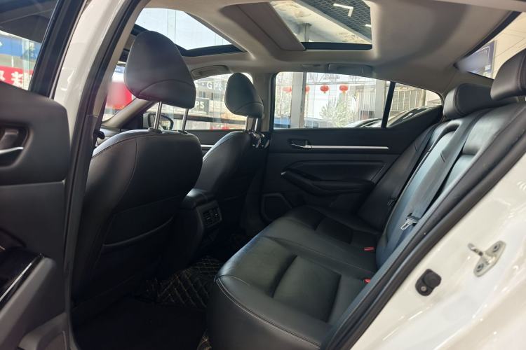 Used Nissan Teana 2022 2.0L XL-TLS Enjoyment Edition Interior 5