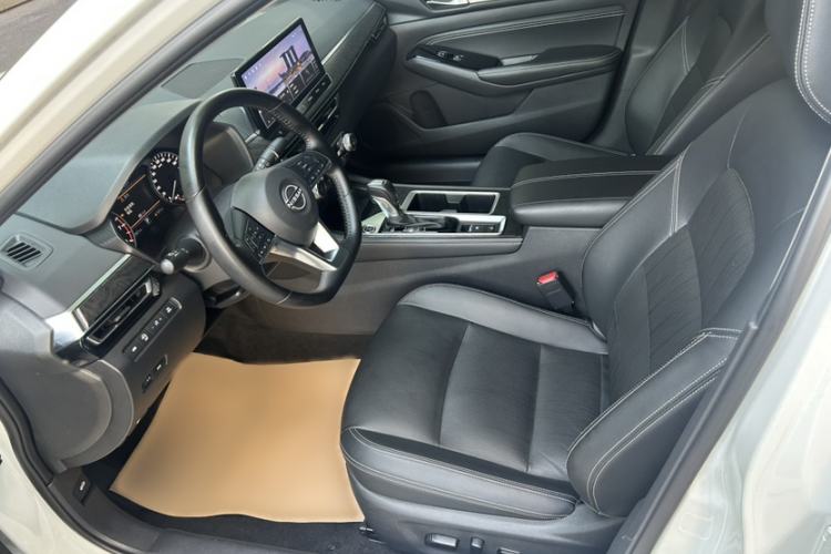 Used Nissan Teana 2022 2.0L XL-TLS Enjoyment Edition Interior 5
