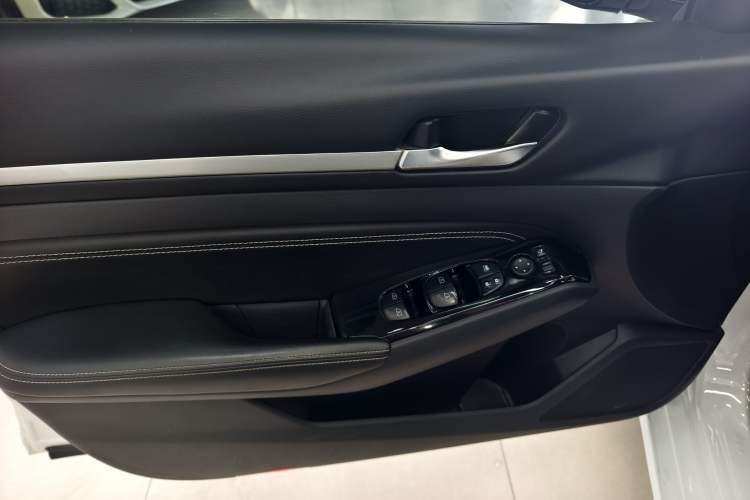 Used Nissan Teana 2022 2.0L XL-TLS Enjoyment Edition Interior 6