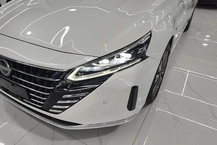 Used Nissan Teana 2022 2.0L XL-Upr Enjoyment Edition Left Front Headlight