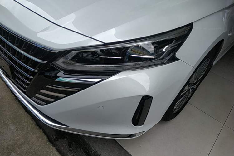 Used Nissan Teana 2022 2.0L XL-Upr Enjoyment Edition Left Front Headlight