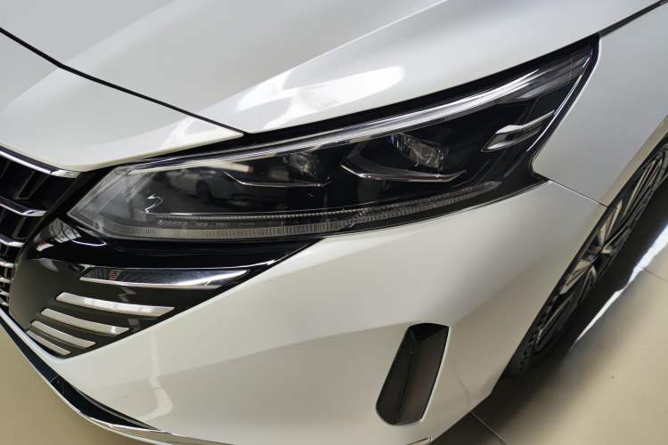 Used Nissan Teana 2022 2.0L XL-TLS Enjoyment Edition Left Front Headlight