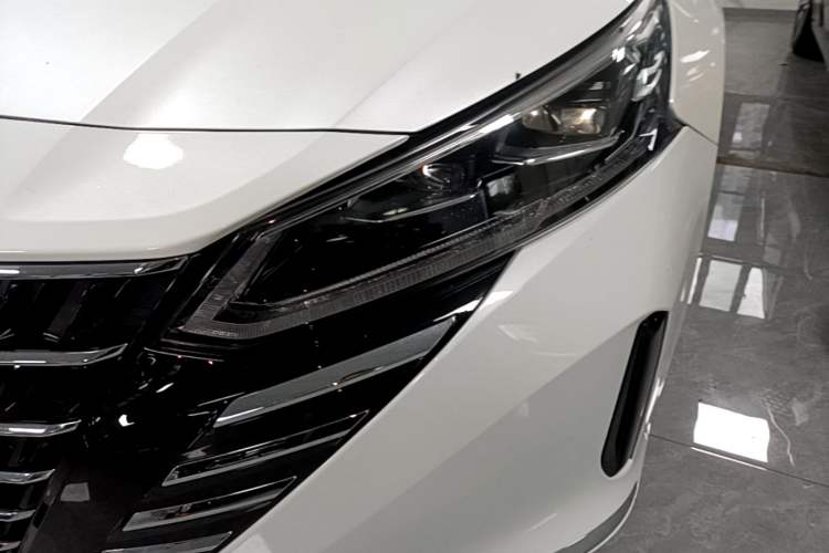 Used Nissan Teana 2022 2.0L XL-TLS Enjoyment Edition Left Front Headlight