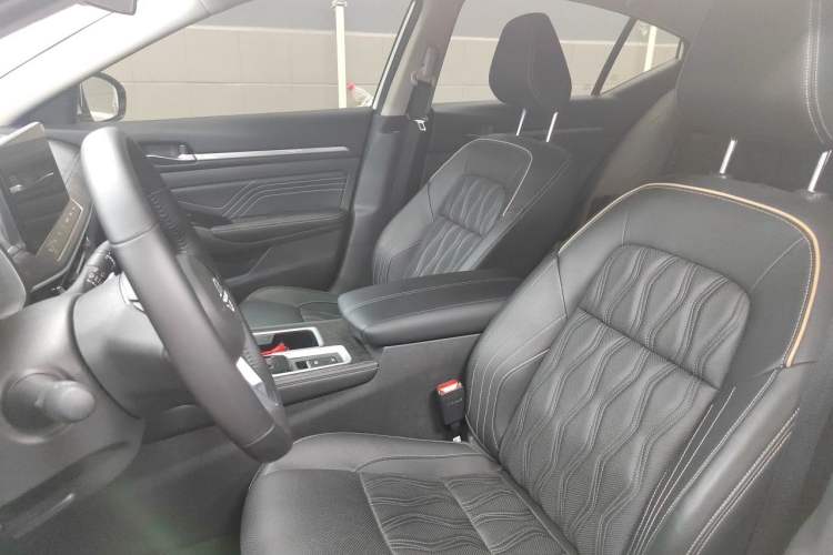 Used Nissan Teana 2022 2.0L XL-Upr Enjoyment Edition Left Front Seat