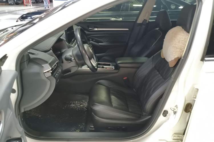 Used Nissan Teana 2022 2.0L XL-Upr Enjoyment Edition Left Front Seat