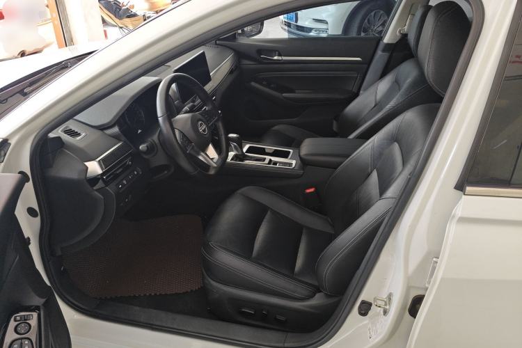 Used Nissan Teana 2022 2.0L XL-TLS Enjoyment Edition Left Front Seat
