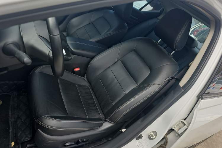 Used Nissan Teana 2022 2.0L XL-TLS Enjoyment Edition Left Front Seat