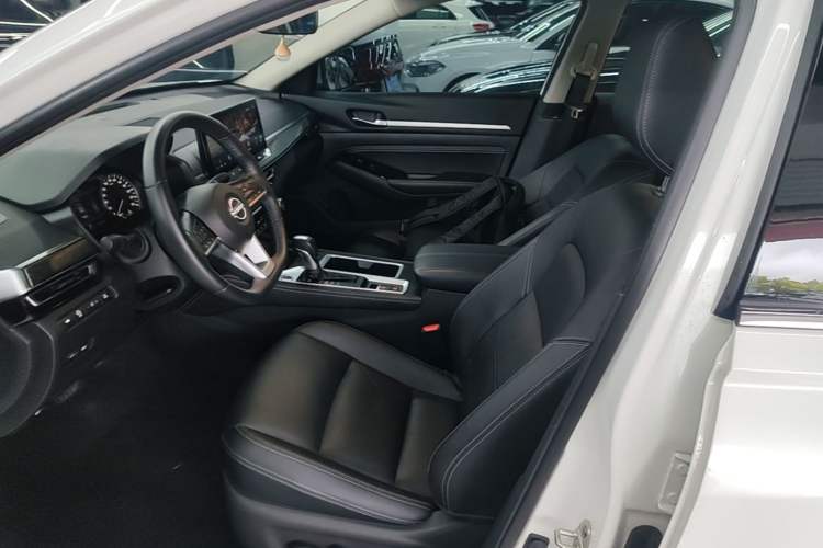 Used Nissan Teana 2022 2.0L XL-TLS Enjoyment Edition Left Front Seat