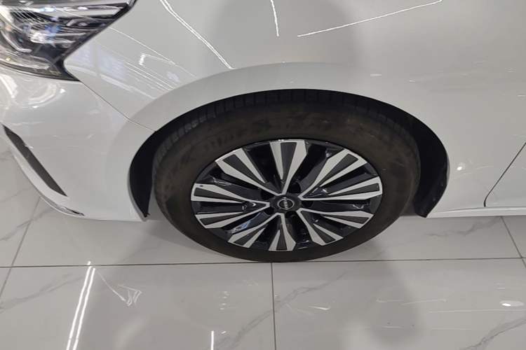 Used Nissan Teana 2022 2.0L XL-Upr Enjoyment Edition Left Front Wheel Hub