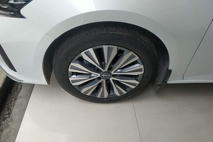 Used Nissan Teana 2022 2.0L XL-Upr Enjoyment Edition Left Front Wheel Hub