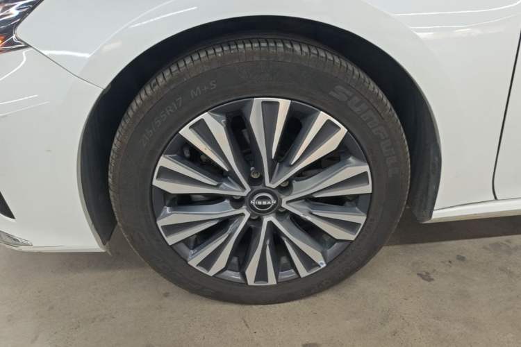 Used Nissan Teana 2022 2.0L XL-TLS Enjoyment Edition Left Front Wheel Hub