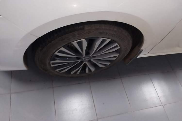 Used Nissan Teana 2022 2.0L XL-Upr Enjoyment Edition Left Front Wheel Hub