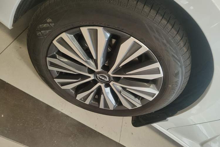 Used Nissan Teana 2022 2.0L XL-TLS Enjoyment Edition Left Front Wheel Hub