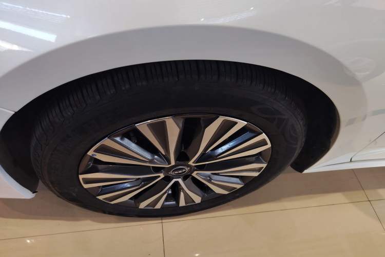 Used Nissan Teana 2022 2.0L XL-TLS Enjoyment Edition Left Front Wheel Hub