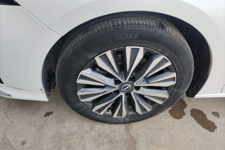 Used Nissan Teana 2022 2.0L XL-TLS Enjoyment Edition Left Front Wheel Hub