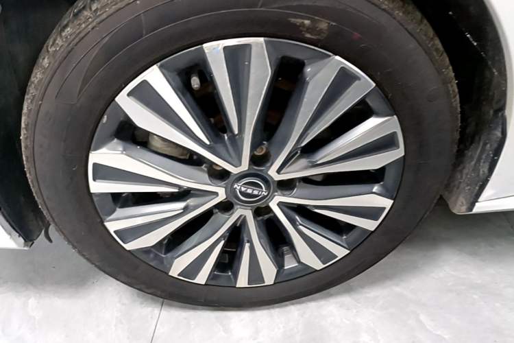 Used Nissan Teana 2022 2.0L XL-TLS Enjoyment Edition Left Front Wheel Hub