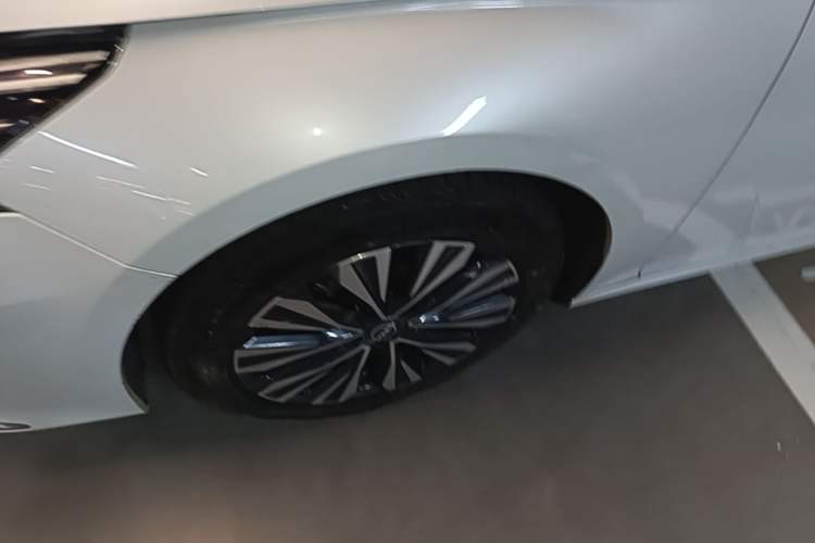 Used Nissan Teana 2022 2.0L XL-TLS Enjoyment Edition Left Front Wheel Hub