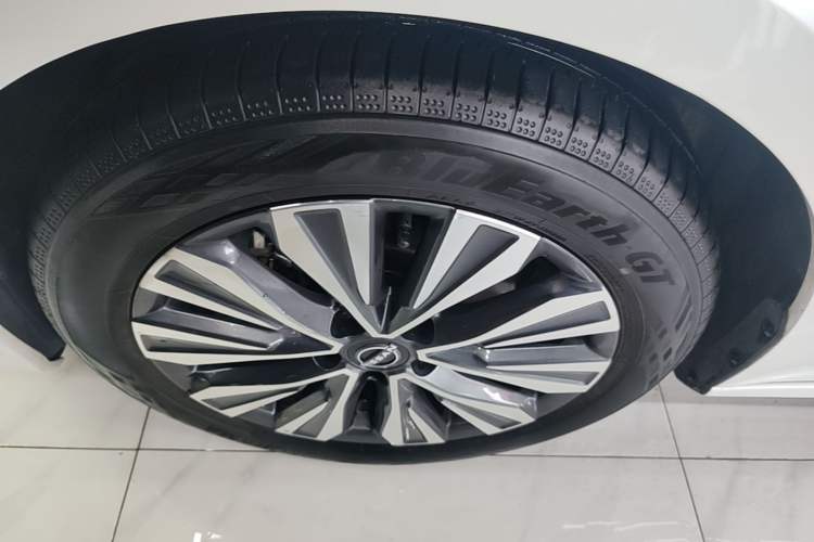 Used Nissan Teana 2022 2.0L XL-TLS Enjoyment Edition Left Front Wheel Hub