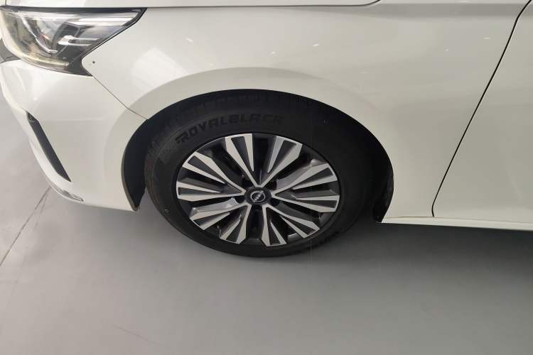 Used Nissan Teana 2022 2.0L XL-TLS Enjoyment Edition Left Front Wheel Hub