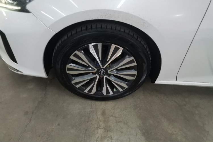 Used Nissan Teana 2022 2.0L XL-TLS Enjoyment Edition Left Front Wheel Hub