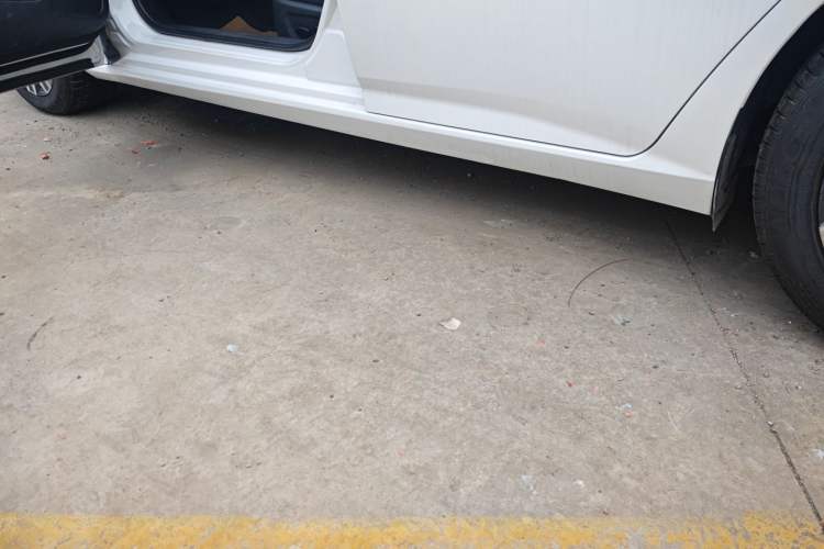 Used Nissan Teana 2022 2.0L XL-TLS Enjoyment Edition Left Side Sill