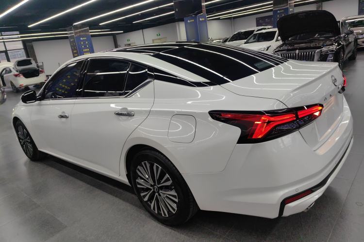 Used Nissan Teana 2022 2.0L XL-TLS Enjoyment Edition Left Side